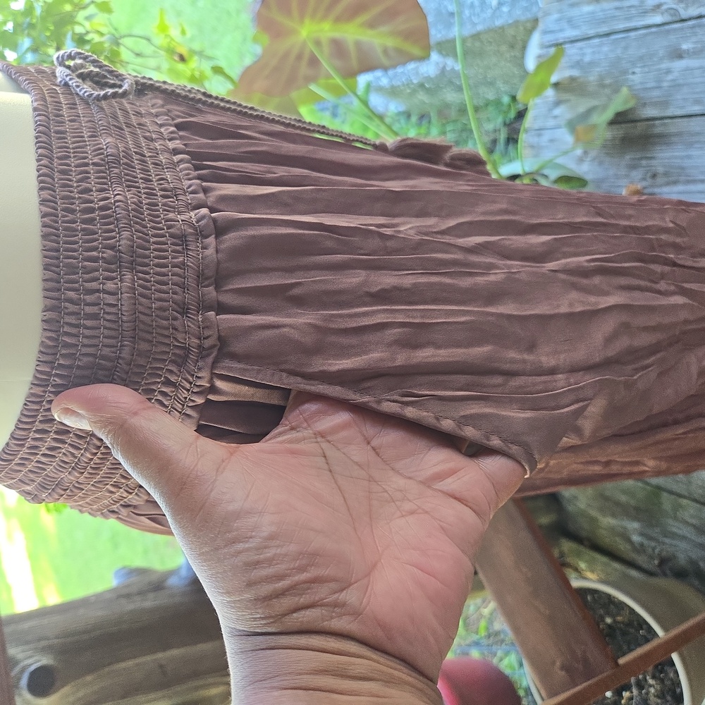 Saturday Sunday Mocha Tan Satin Plisse Pant With High Waist Size Medium - Picture 8 of 15
